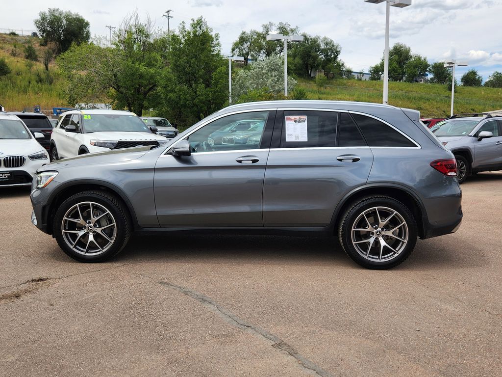 2021 Mercedes Benz GLC 300 4MATIC photo 4