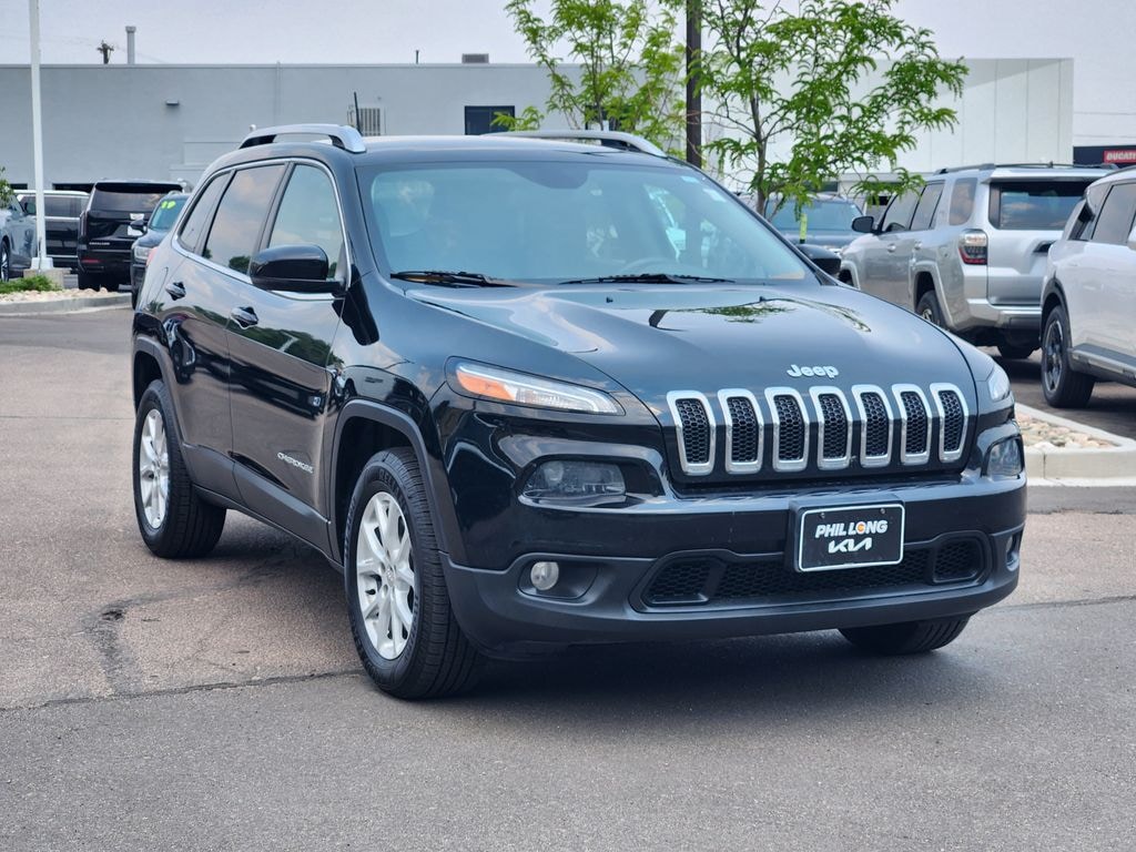 Used 2017 Jeep Cherokee Latitude 4x4 SUV