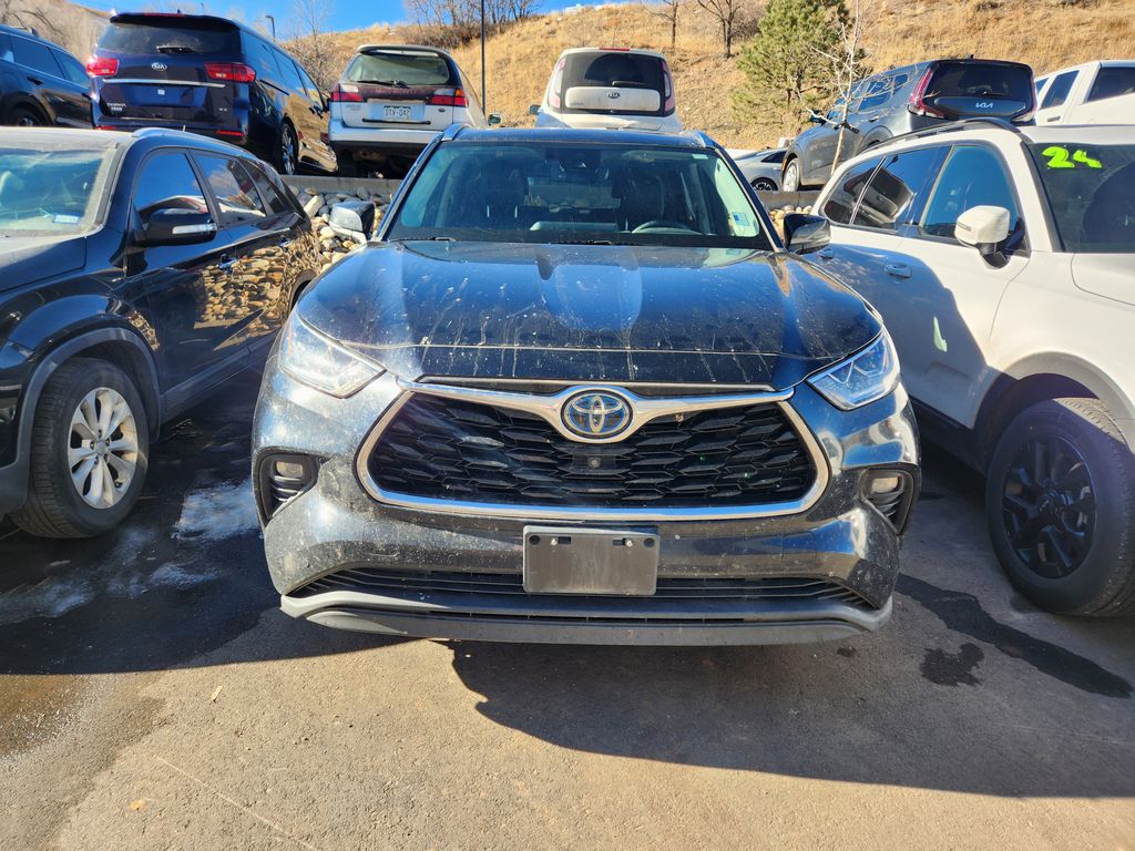 2020 Toyota Highlander Hybrid Limited photo 3