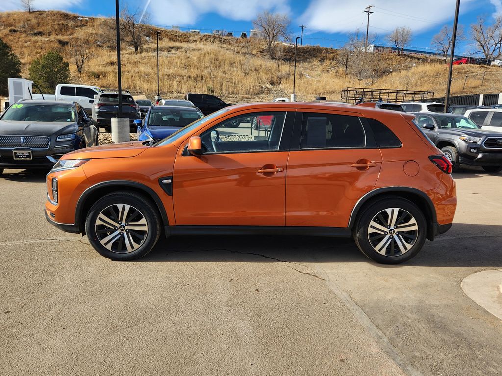 2025 Mitsubishi Outlander Sport ES SE LE photo 4