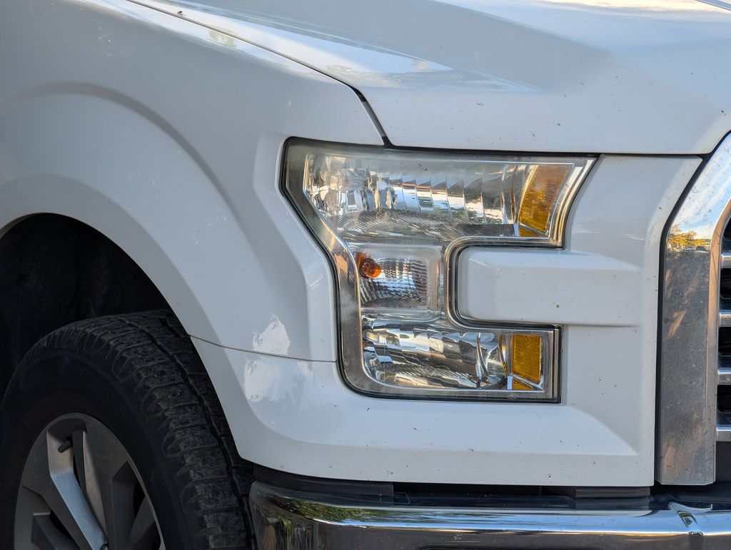 2016 Ford F-150 XLT photo 4