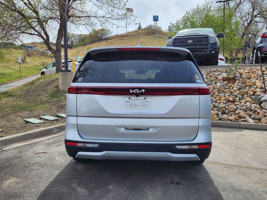 Used 2022 Kia Carnival LXS MPV