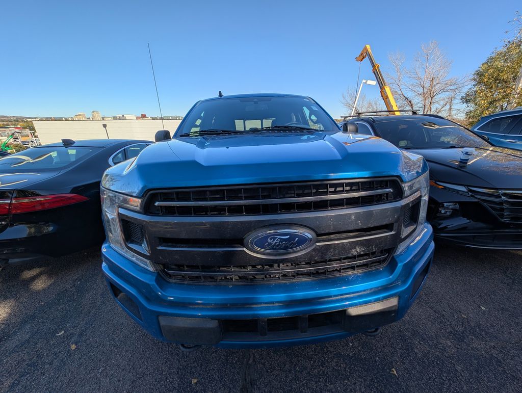 2020 Ford F-150 XLT photo 2