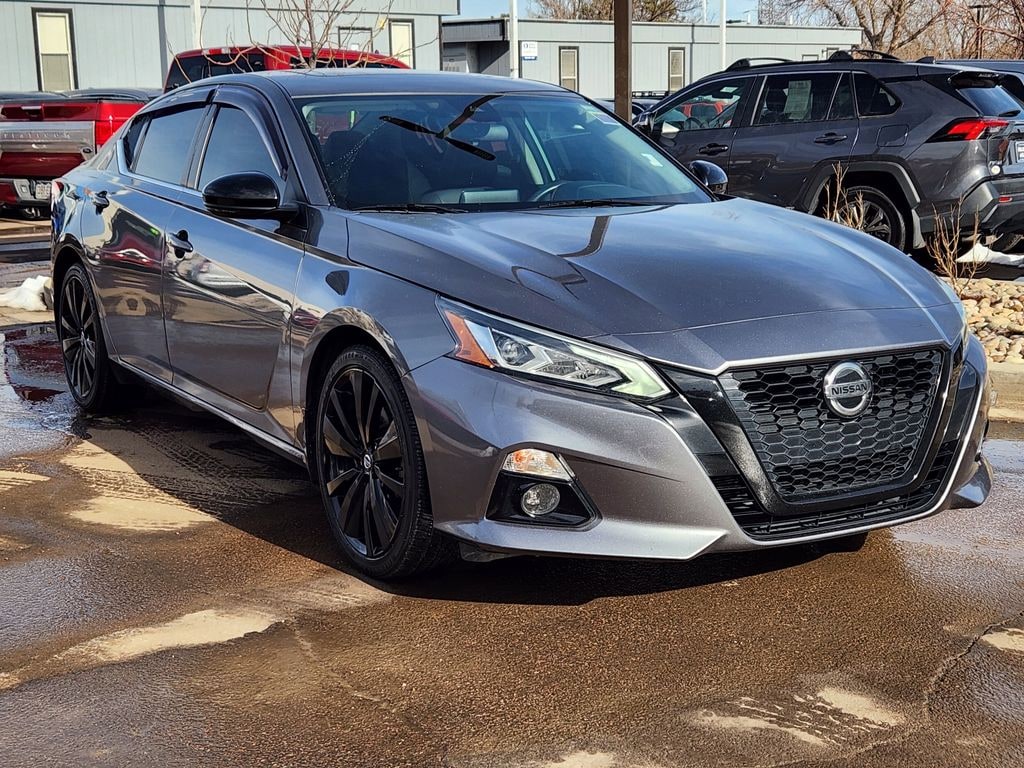 Used 2022 Nissan Altima 2.5 SR Sedan