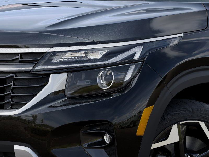2026 Kia Seltos S - Photo 6