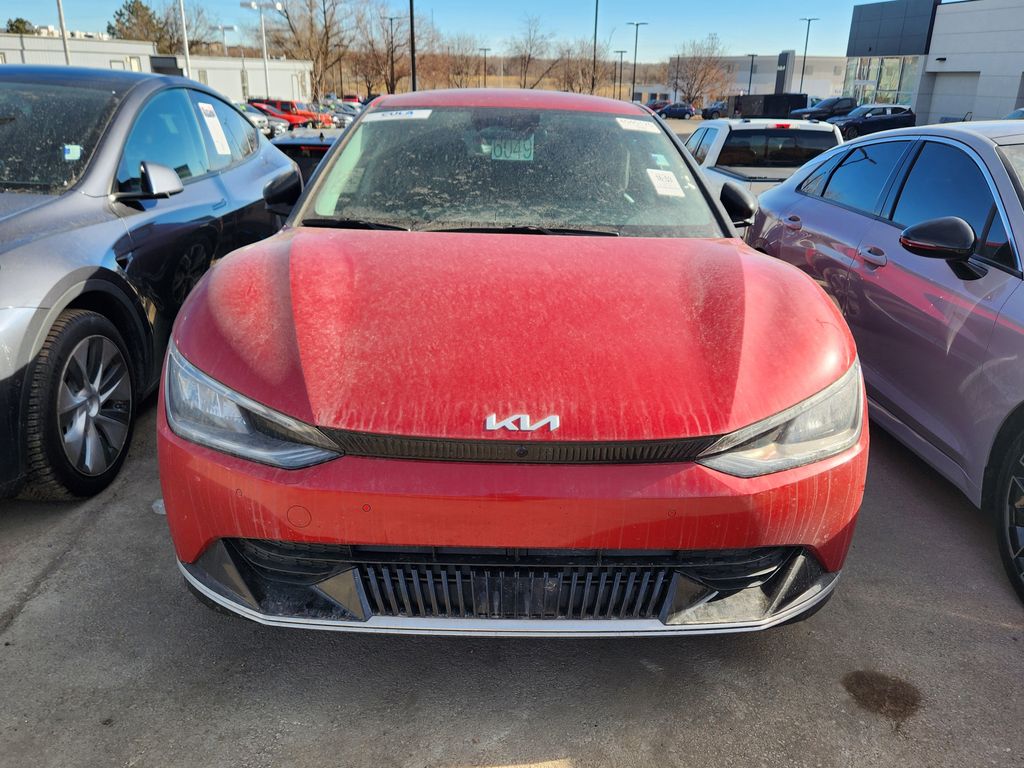 2022 Kia EV6 Light Wind GT-Line photo 3