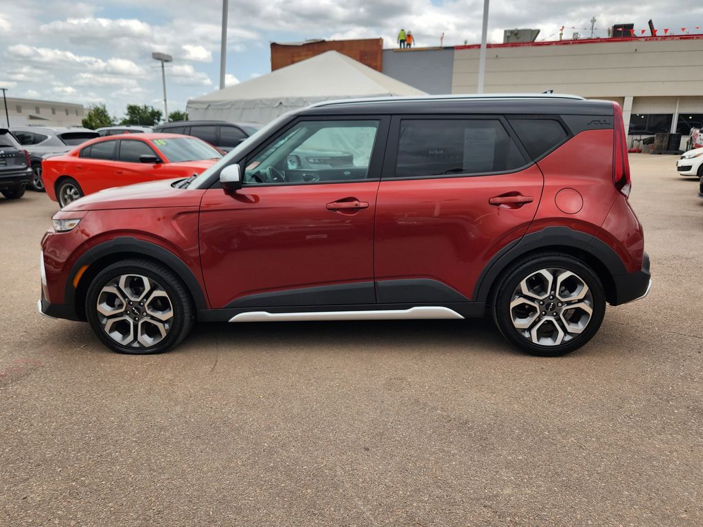 2022 Kia Soul X-Line photo 4