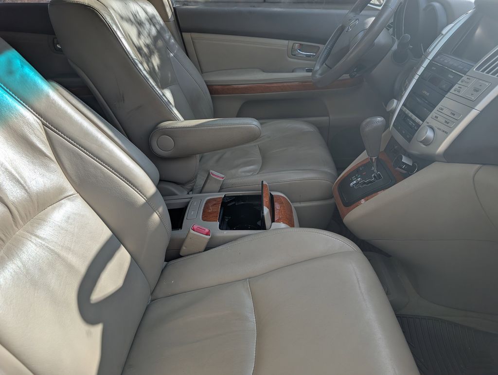 2004 Lexus RX 330 photo 2