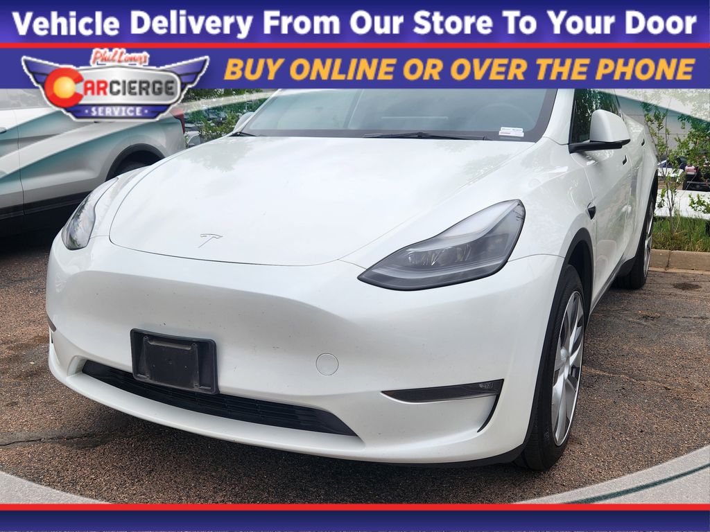 2023 Tesla Model Y Long Range Dual Motor All-Wheel Drive's photo