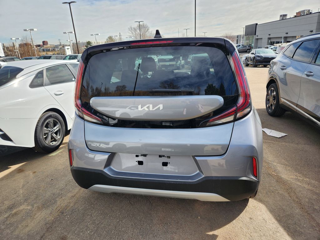 2025 Kia Soul LX S photo 3