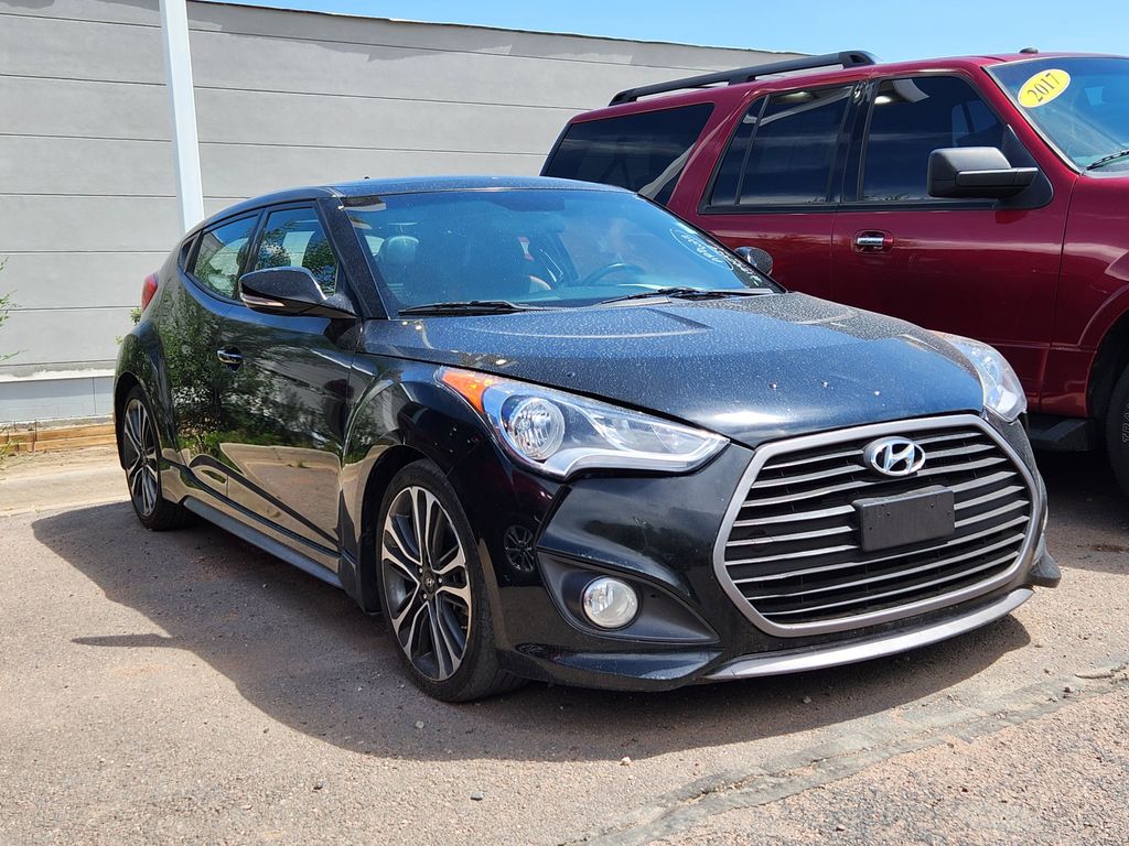 2016 Hyundai Veloster Turbo photo 3