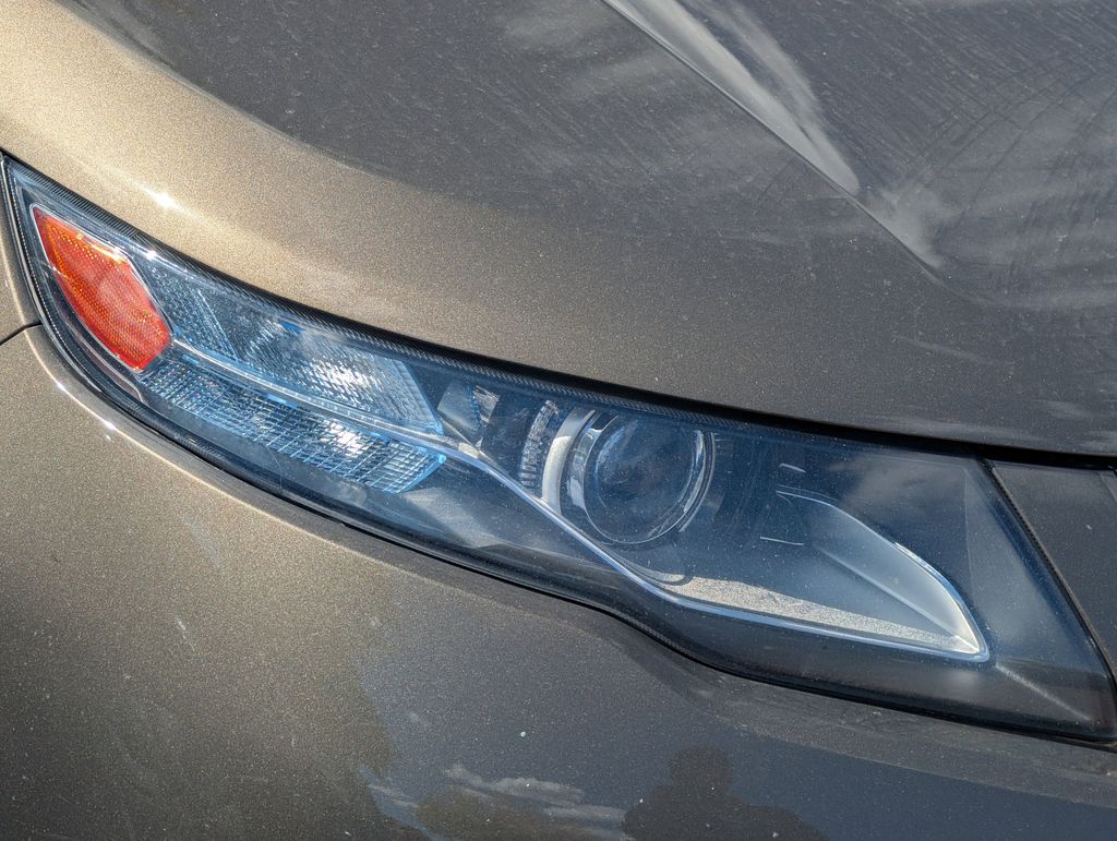 2014 Chevrolet Volt Base photo 4