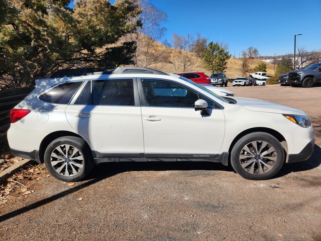 Used 2017 Subaru Outback 2.5i Limited with SUV