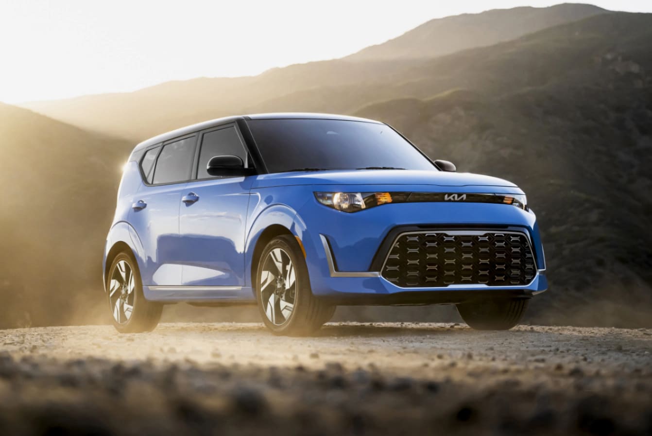 A blue 2023 Kia Soul