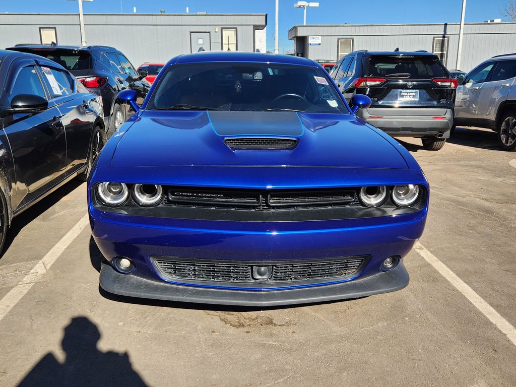 2021 Dodge Challenger GT photo 3