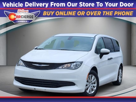 2020 Chrysler Voyager L Van Passenger Van