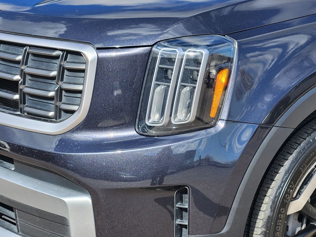2025 Kia Telluride S - Photo 8