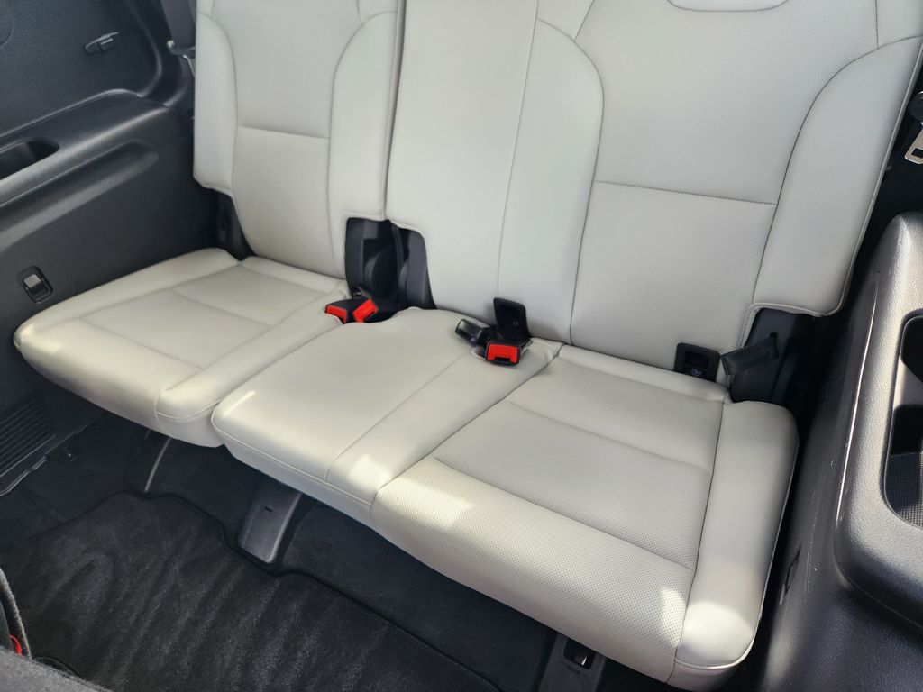 2025 Kia Telluride S - Photo 30