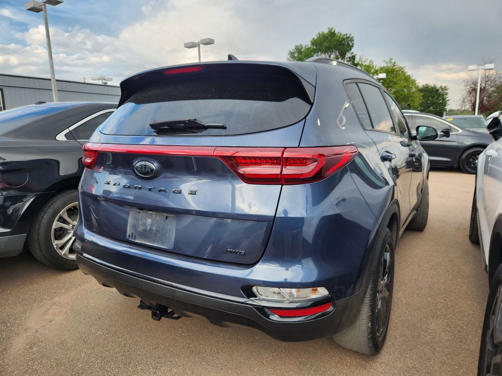 2022 Kia Sportage Nightfall Edition photo 3