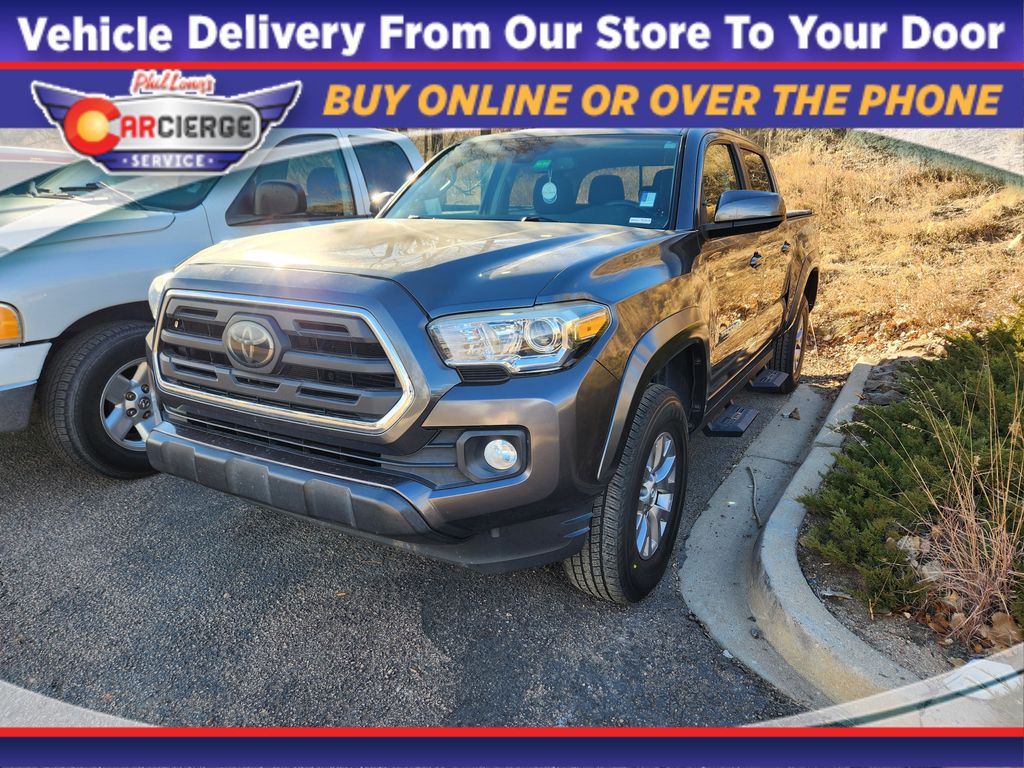 2018 Toyota Tacoma SR5's photo