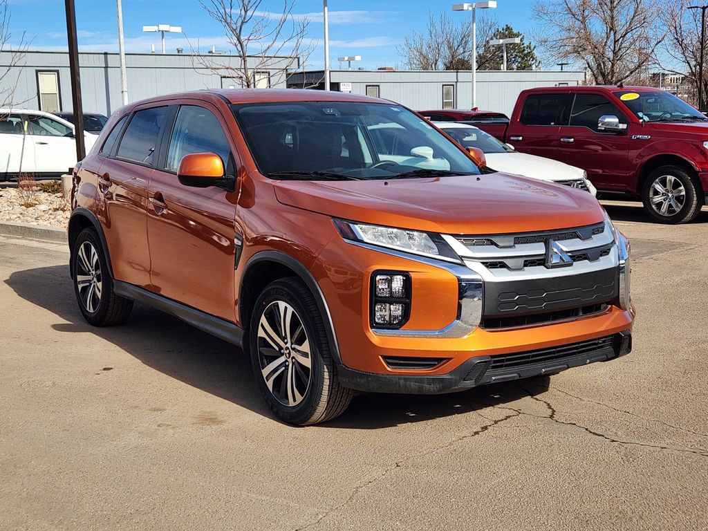 2025 Mitsubishi Outlander Sport ES SE LE photo 3