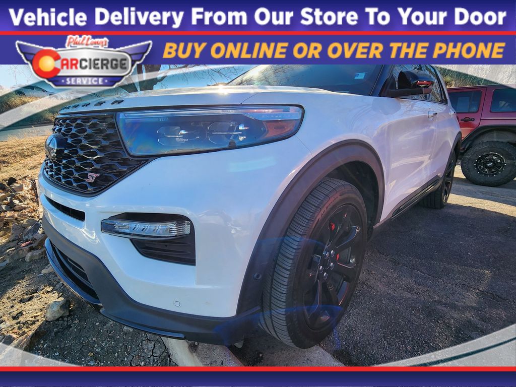 2021 Ford Explorer ST's photo