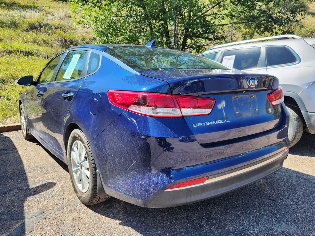 2018 Kia Optima LX photo 4