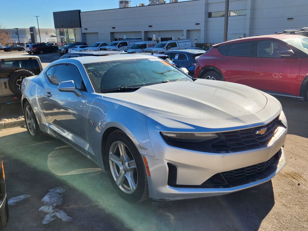 2019 Chevrolet Camaro 1LS 1LT photo 4