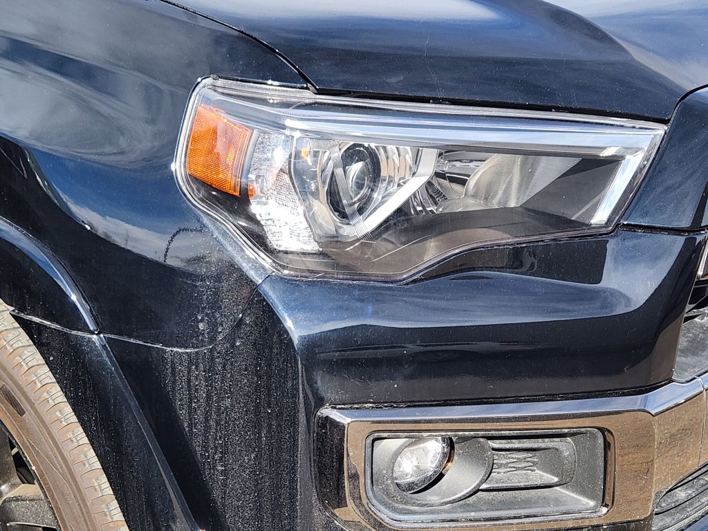 2021 Toyota 4Runner Nightshade Edition photo 4