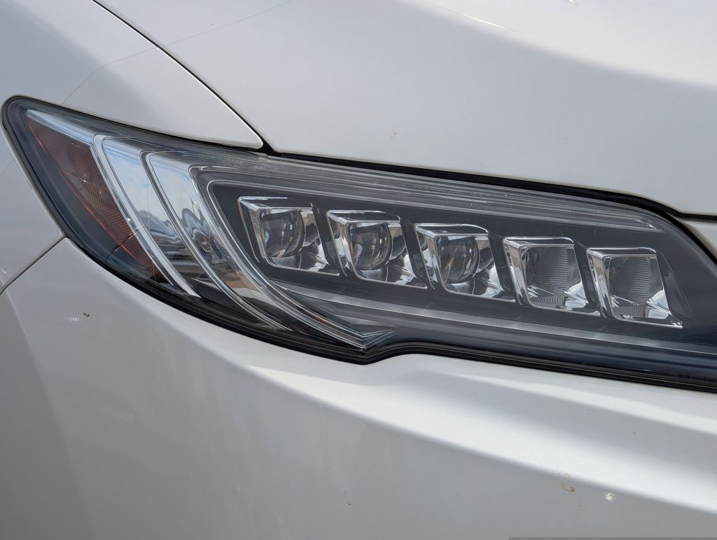 2017 Acura RDX Advance photo 3