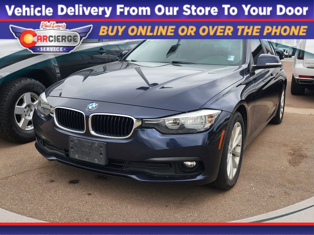 2016 BMW 3 Series 320i xDrive Sedan's photo
