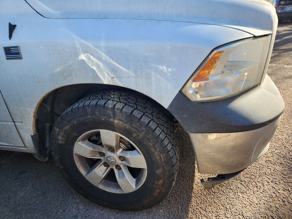 2016 Ram 1500 Tradesman Express photo 2