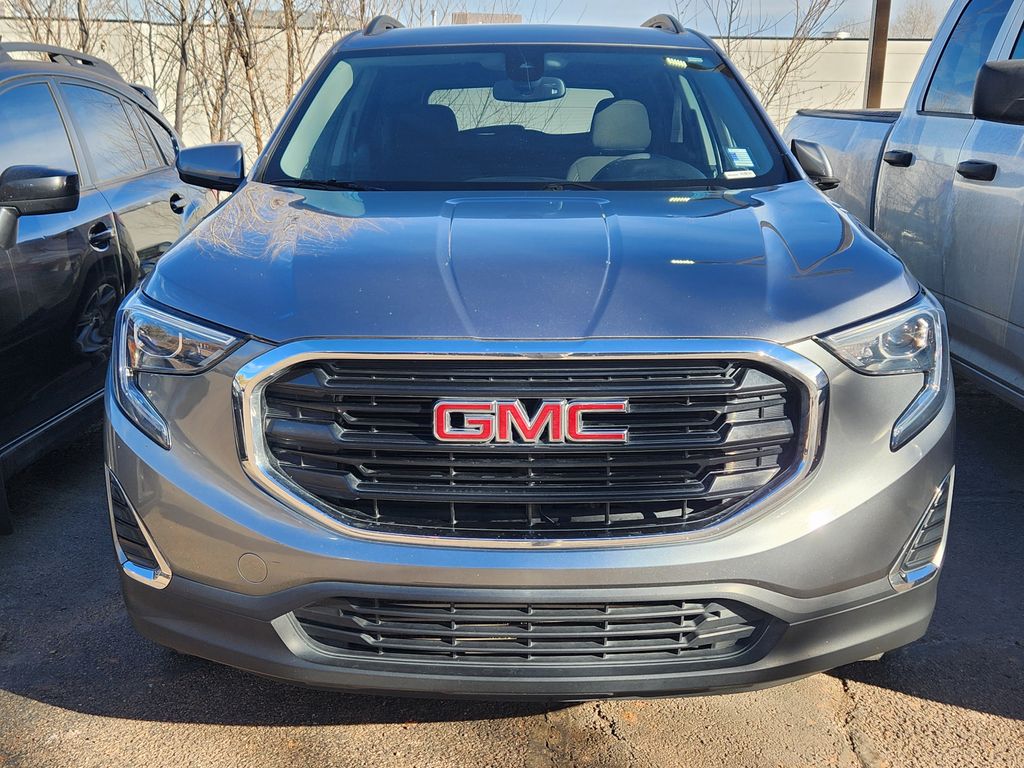 2020 Gmc Terrain SLE photo 2