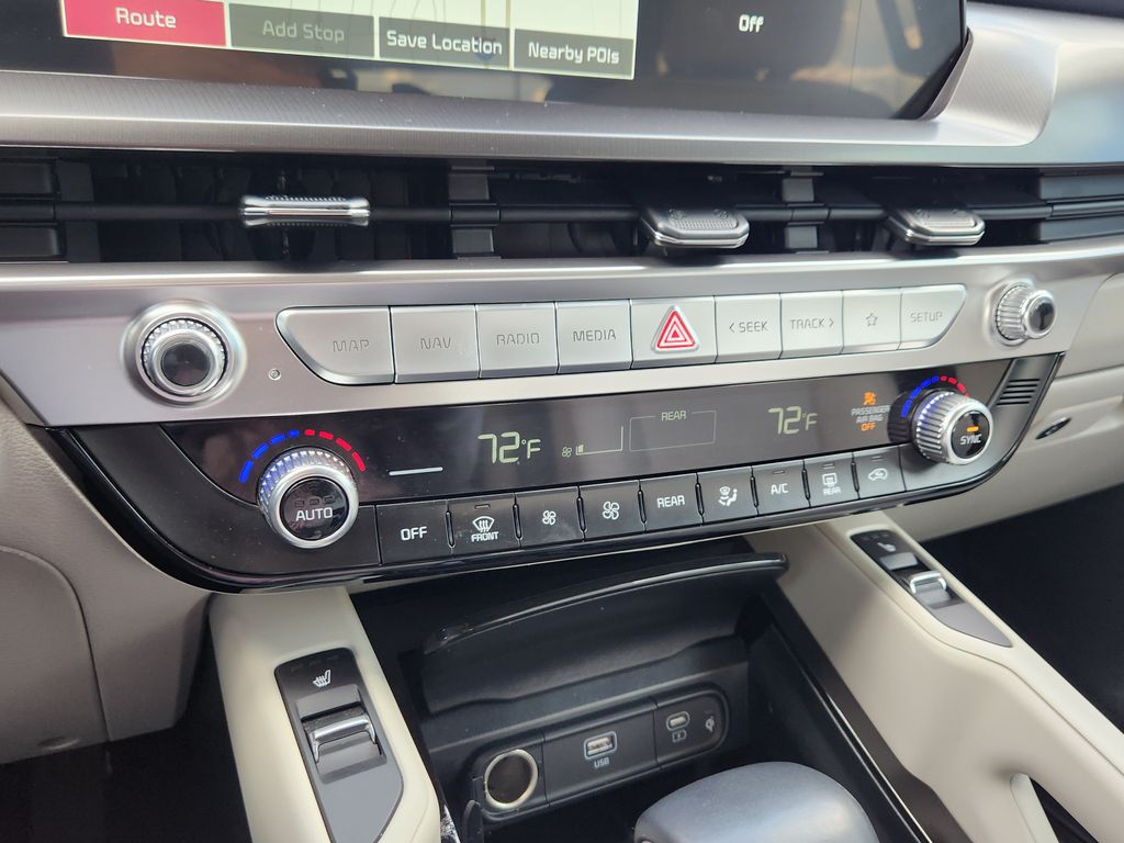 2025 Kia Telluride S - Photo 18