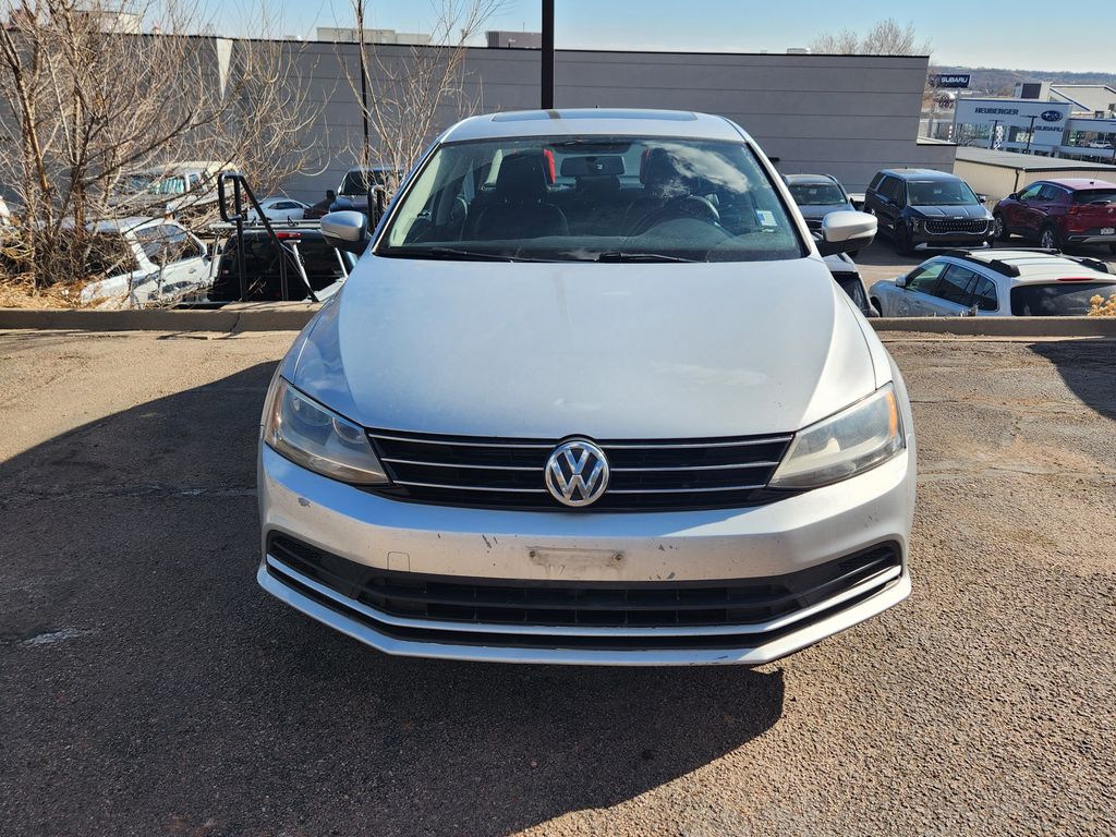 2015 Volkswagen Jetta SE Sport photo 3