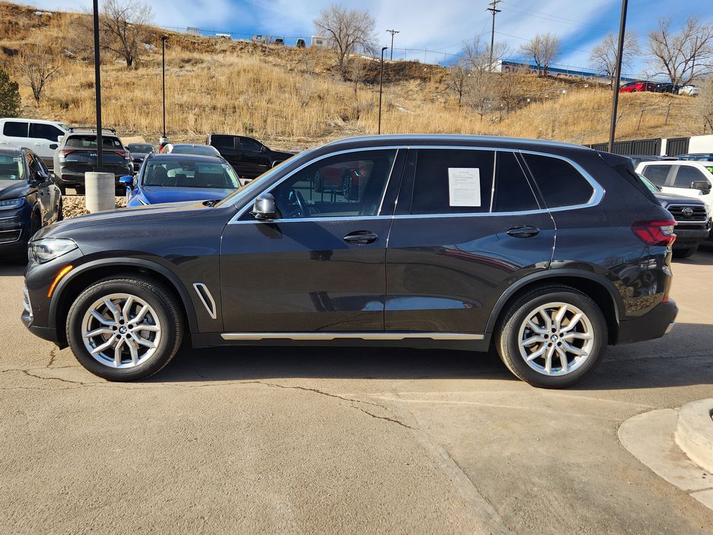 2022 Bmw X5 xDrive40i photo 3