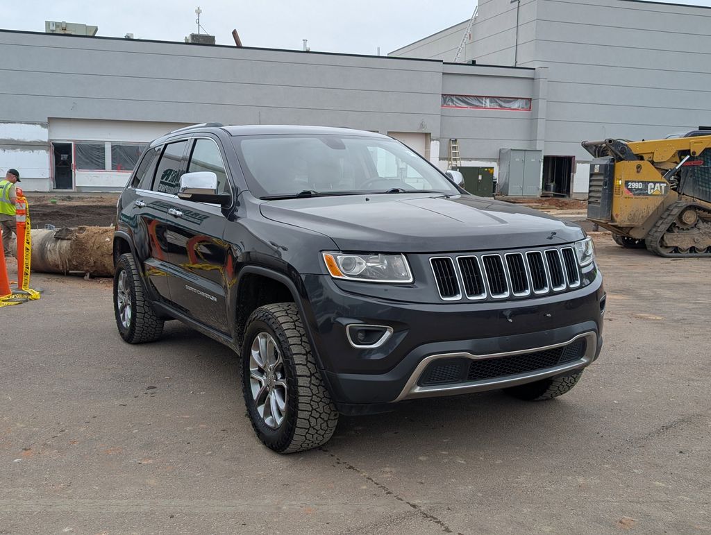 2015 Jeep Grand Cherokee Limited photo 2