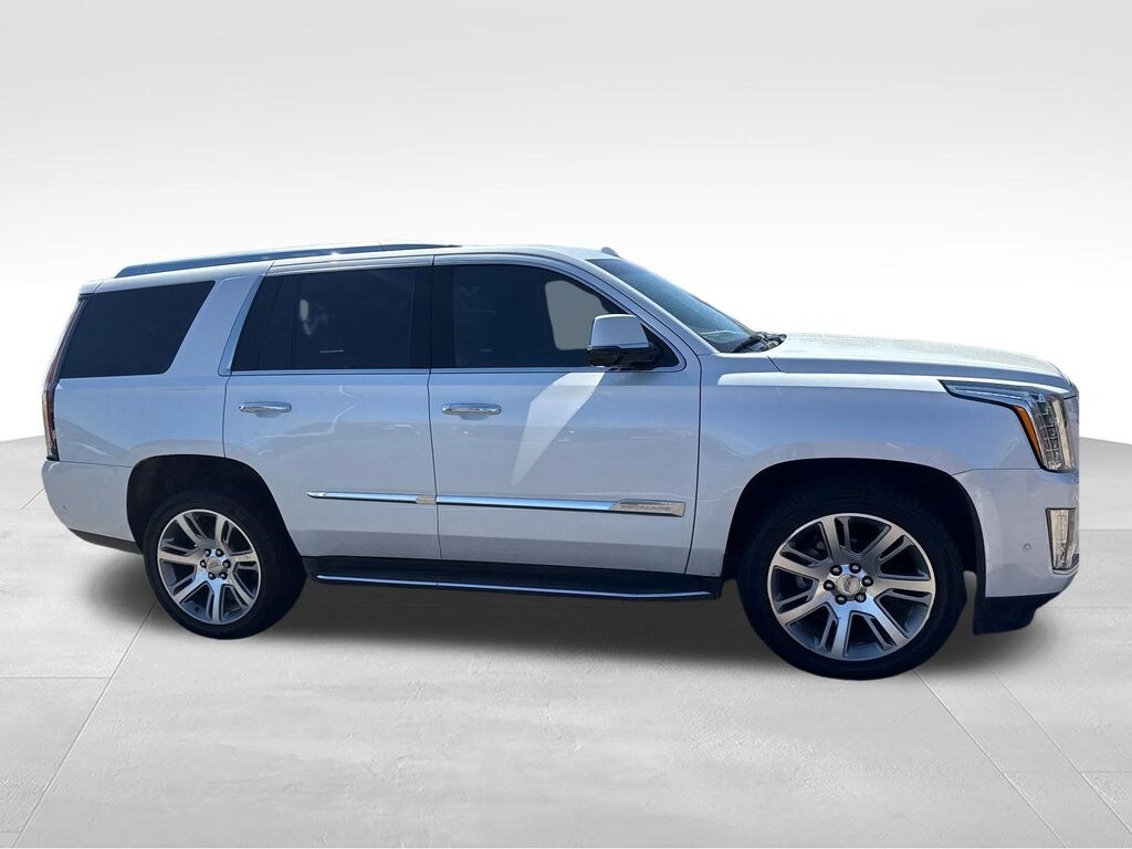 Certified 2017 CADILLAC Escalade Luxury SUV
