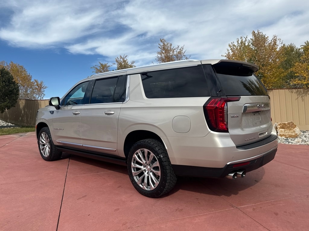 2022 Gmc Yukon XL Denali photo 4