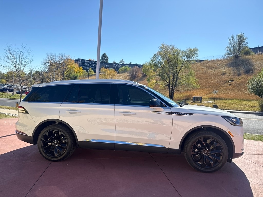 Certified 2025 Lincoln Aviator Premiere SUV