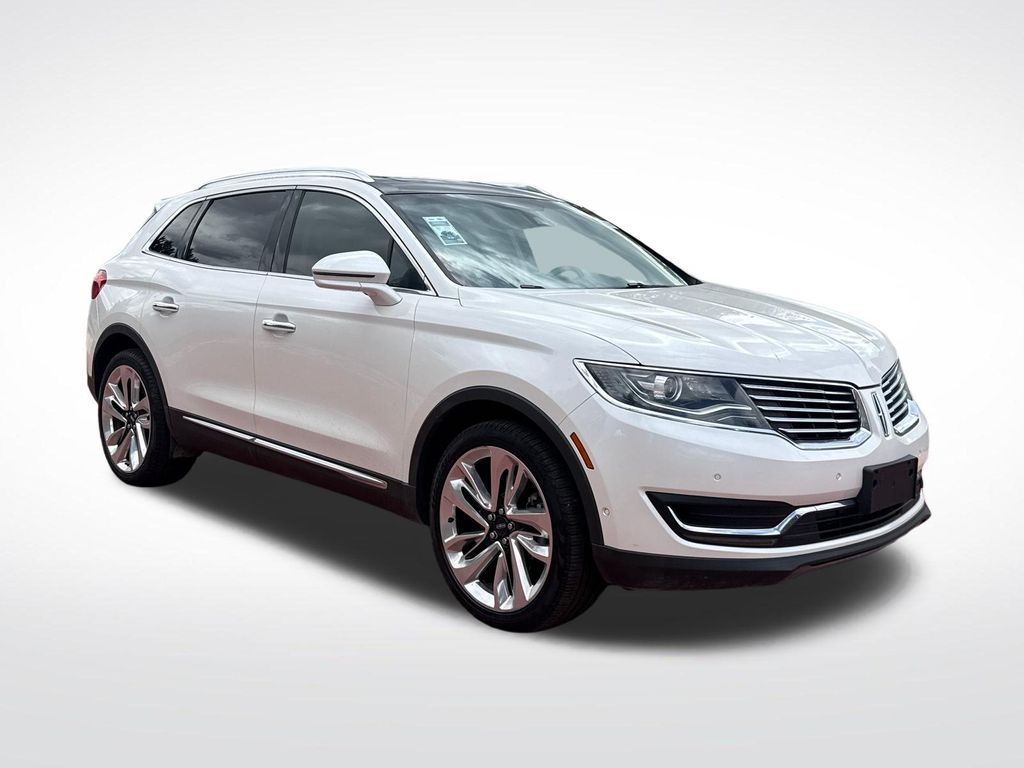 2017 Lincoln MKX Reserve AWD's photo