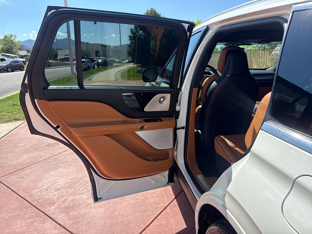 2023 Lincoln Aviator Black Label - Photo 18