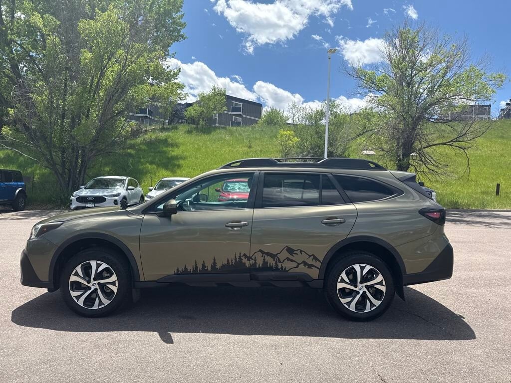 2020 Subaru Outback Limited photo 4