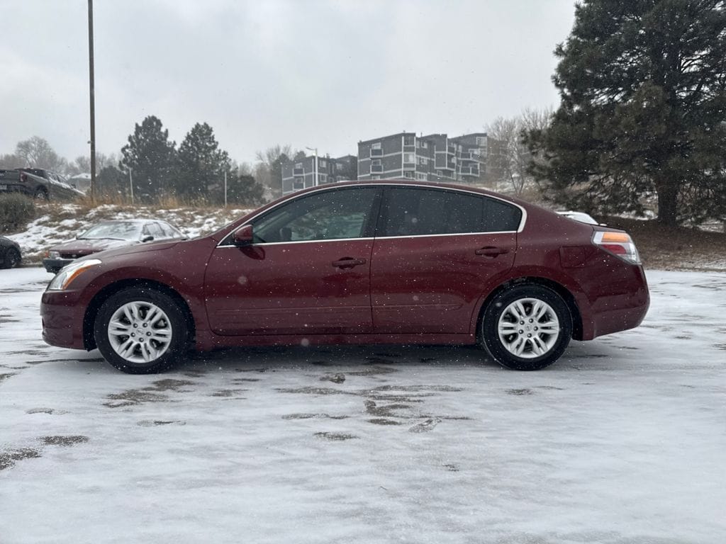 Used 2011 Nissan Altima 2.5 S Sedan