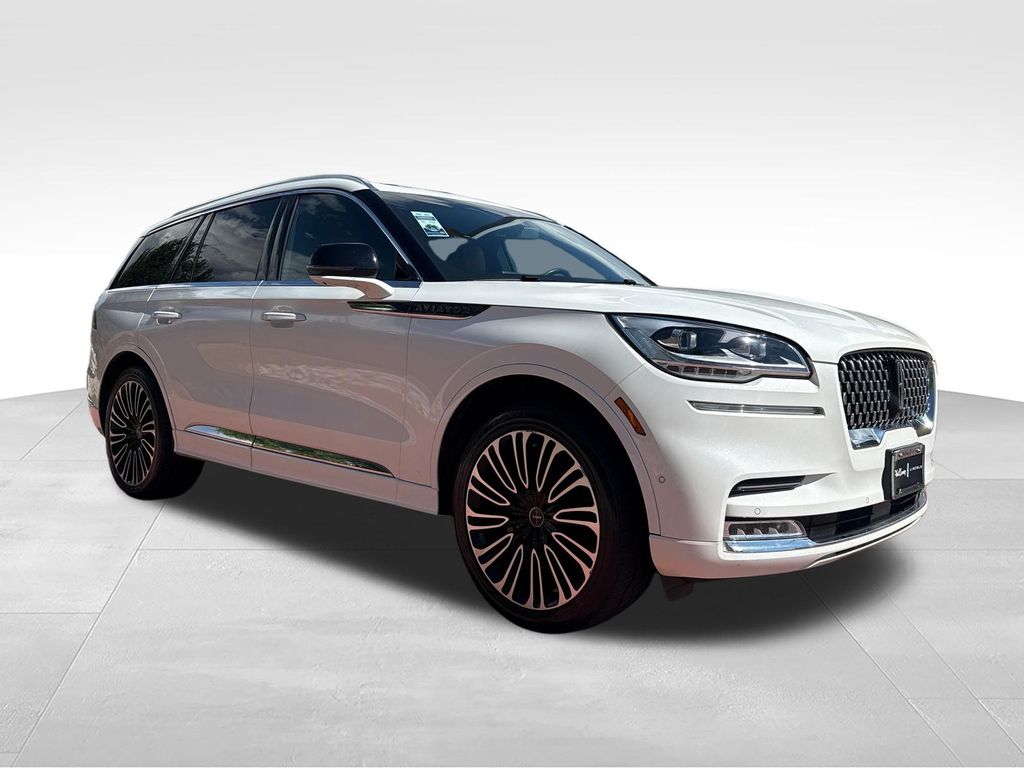 2023 Lincoln Aviator