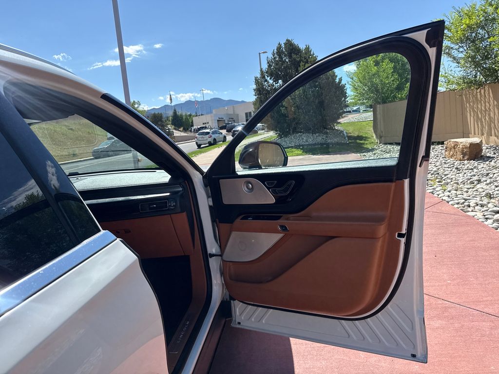 2023 Lincoln Aviator Black Label - Photo 29