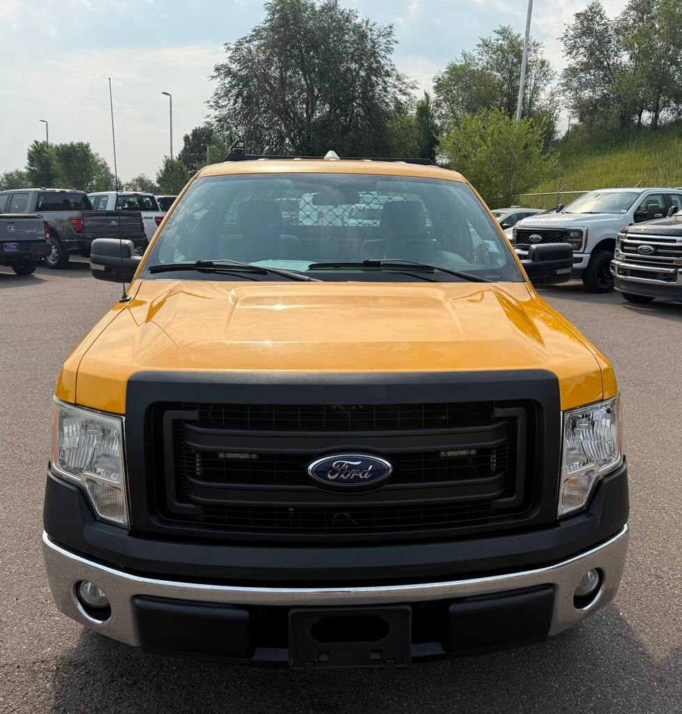 2013 Ford F-150 XL photo 2