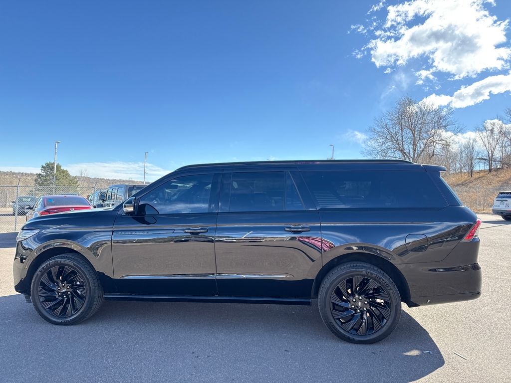 2025 Lincoln Navigator Reserve L