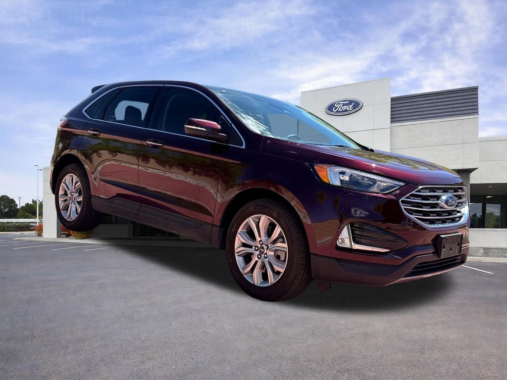 2022 Ford Edge Titanium AWD's photo