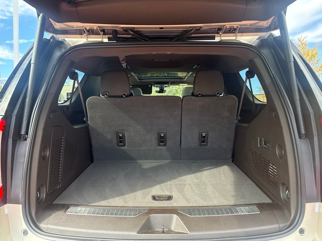 2022 Gmc Yukon XL Denali photo 3